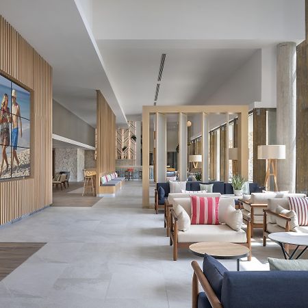 Catalonia Grand Costa Mujeres All Suites & Spa Cancún Exteriör bild The lobby of the hotel
