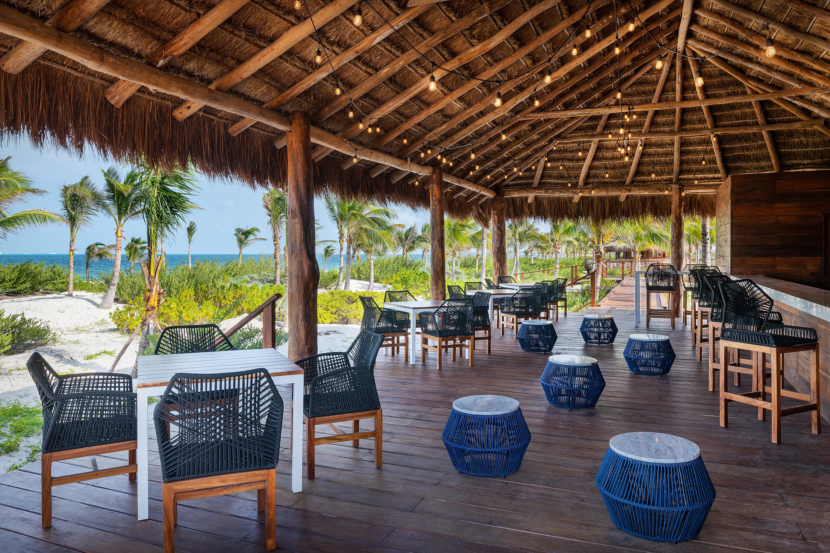 Catalonia Grand Costa Mujeres All Suites & Spa Cancún Exteriör bild The Beach Club at the Westin Los Cabos