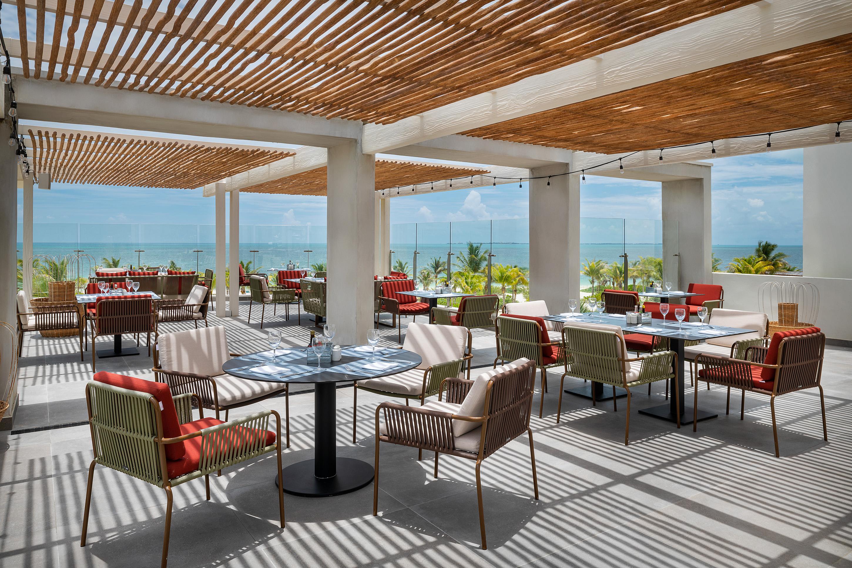 Catalonia Grand Costa Mujeres All Suites & Spa Cancún Exteriör bild The Beach Club