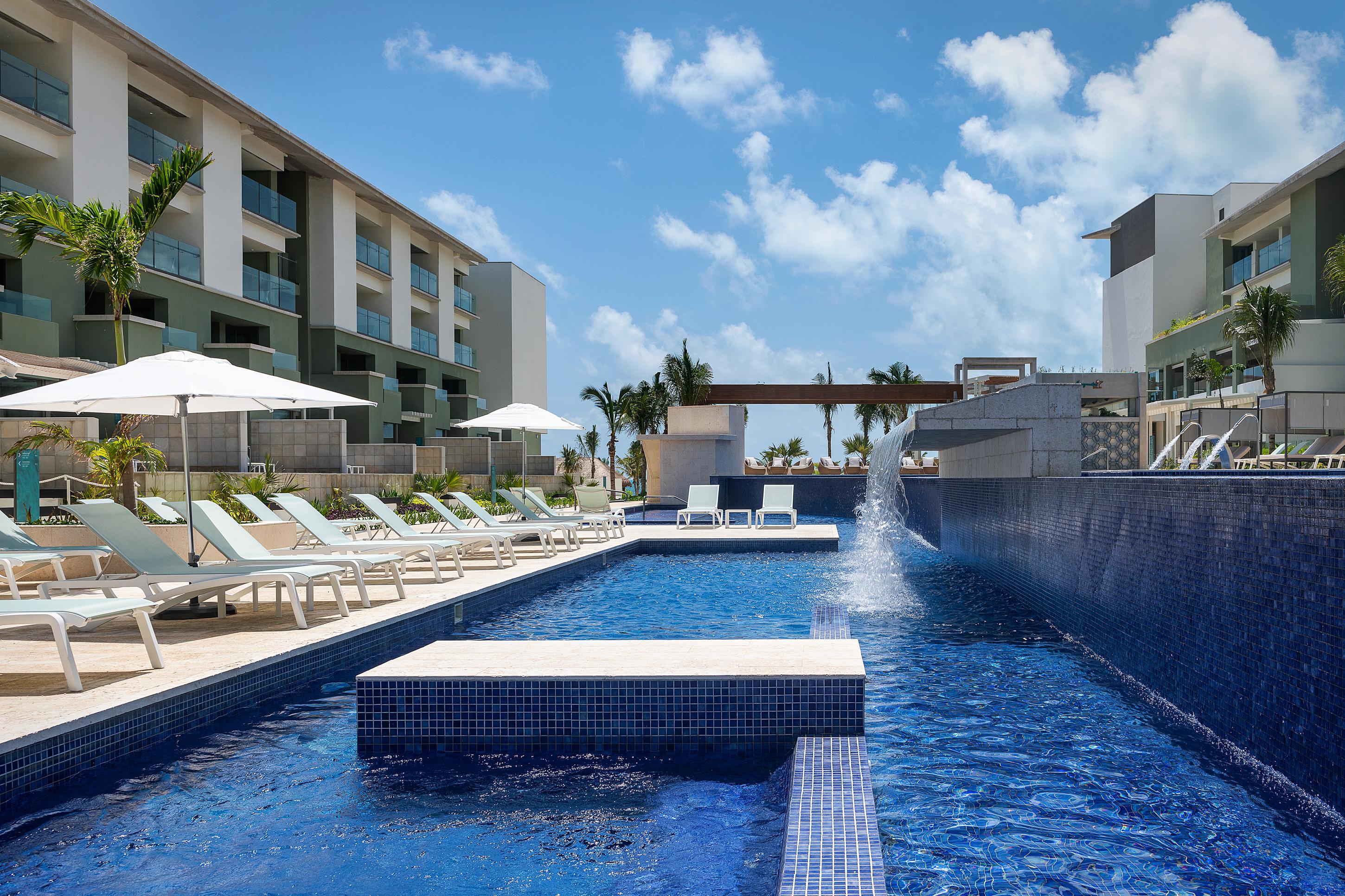 Catalonia Grand Costa Mujeres All Suites & Spa Cancún Exteriör bild